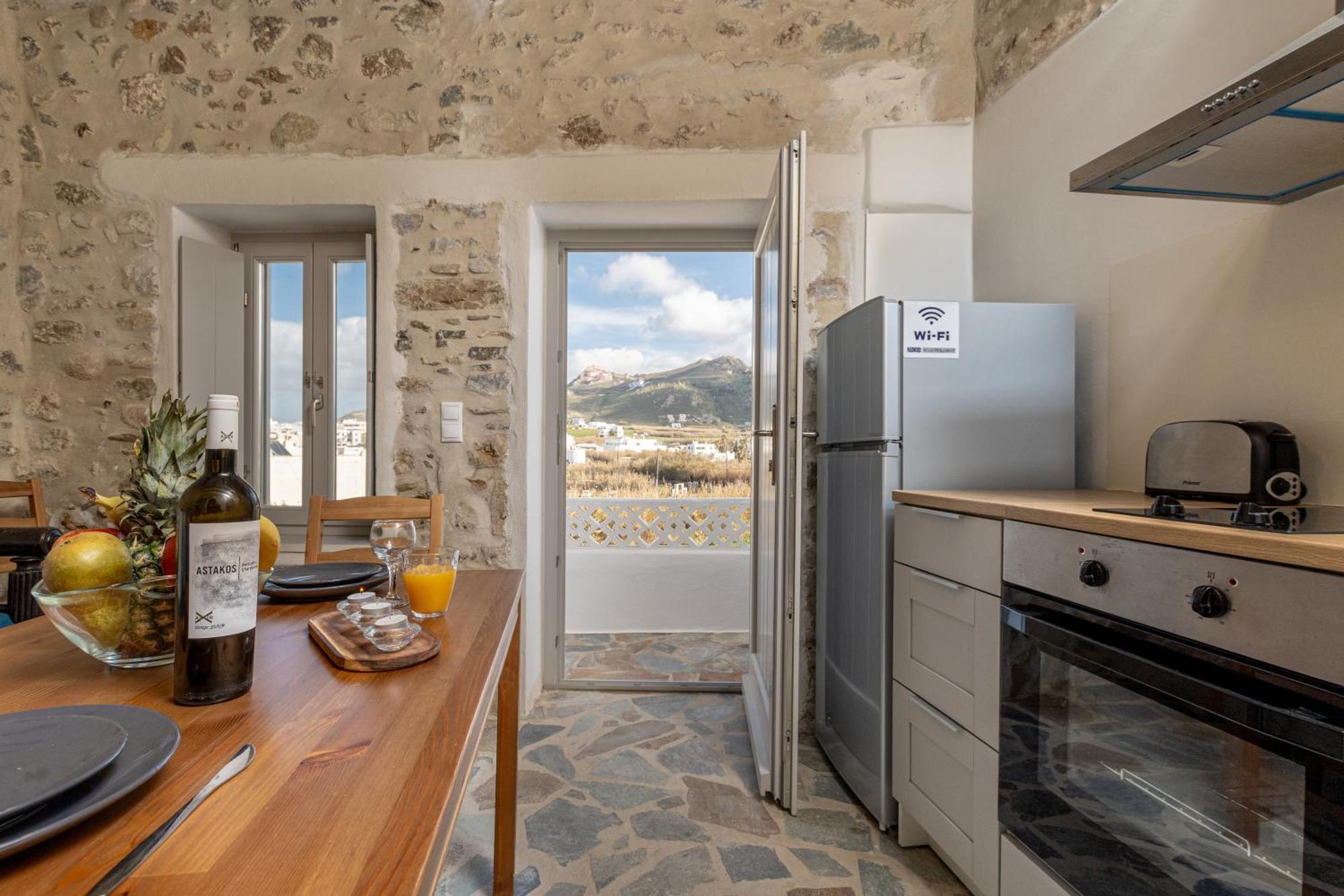 Apartament The White Stone House Naxos City Zewnętrze zdjęcie
