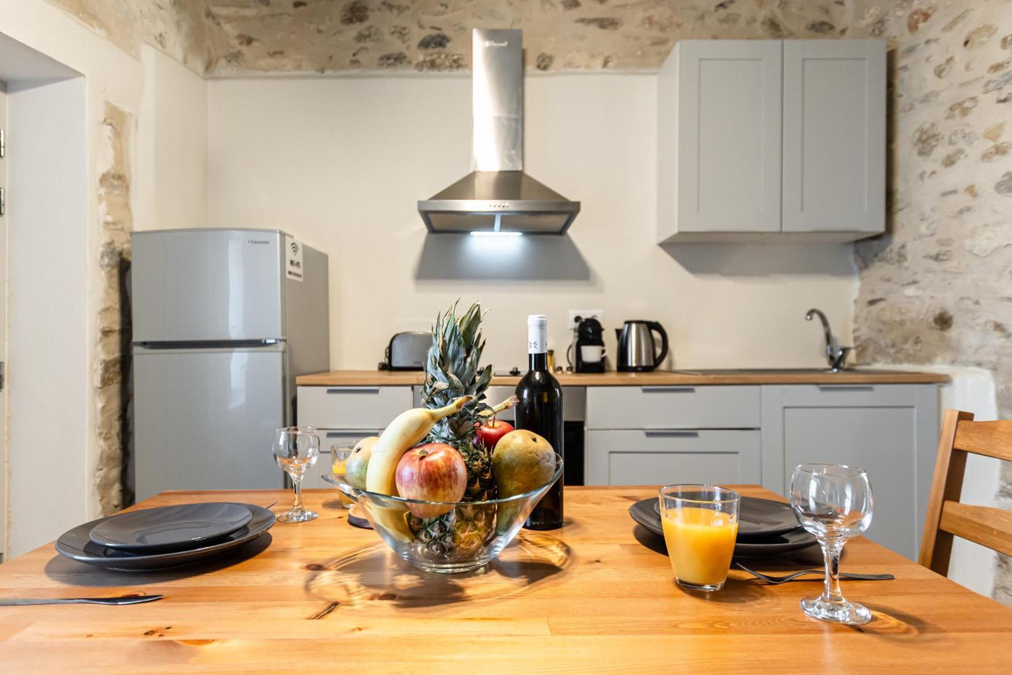 Apartament The White Stone House Naxos City Zewnętrze zdjęcie