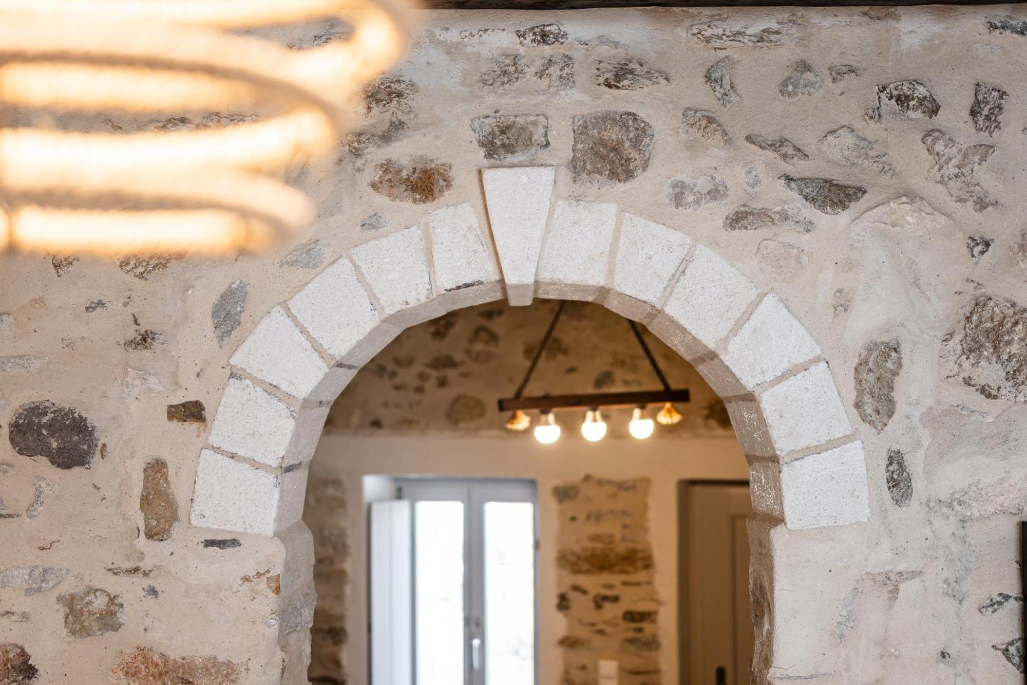 Apartament The White Stone House Naxos City Zewnętrze zdjęcie